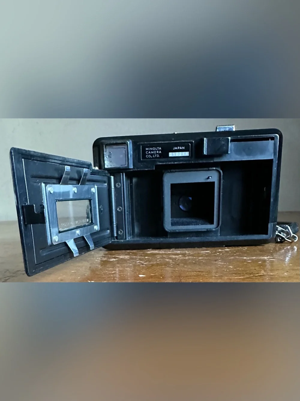 Minolta Autopak 600-X 126mm Film Compact Camera w/ 38mm ROKKOR Lens